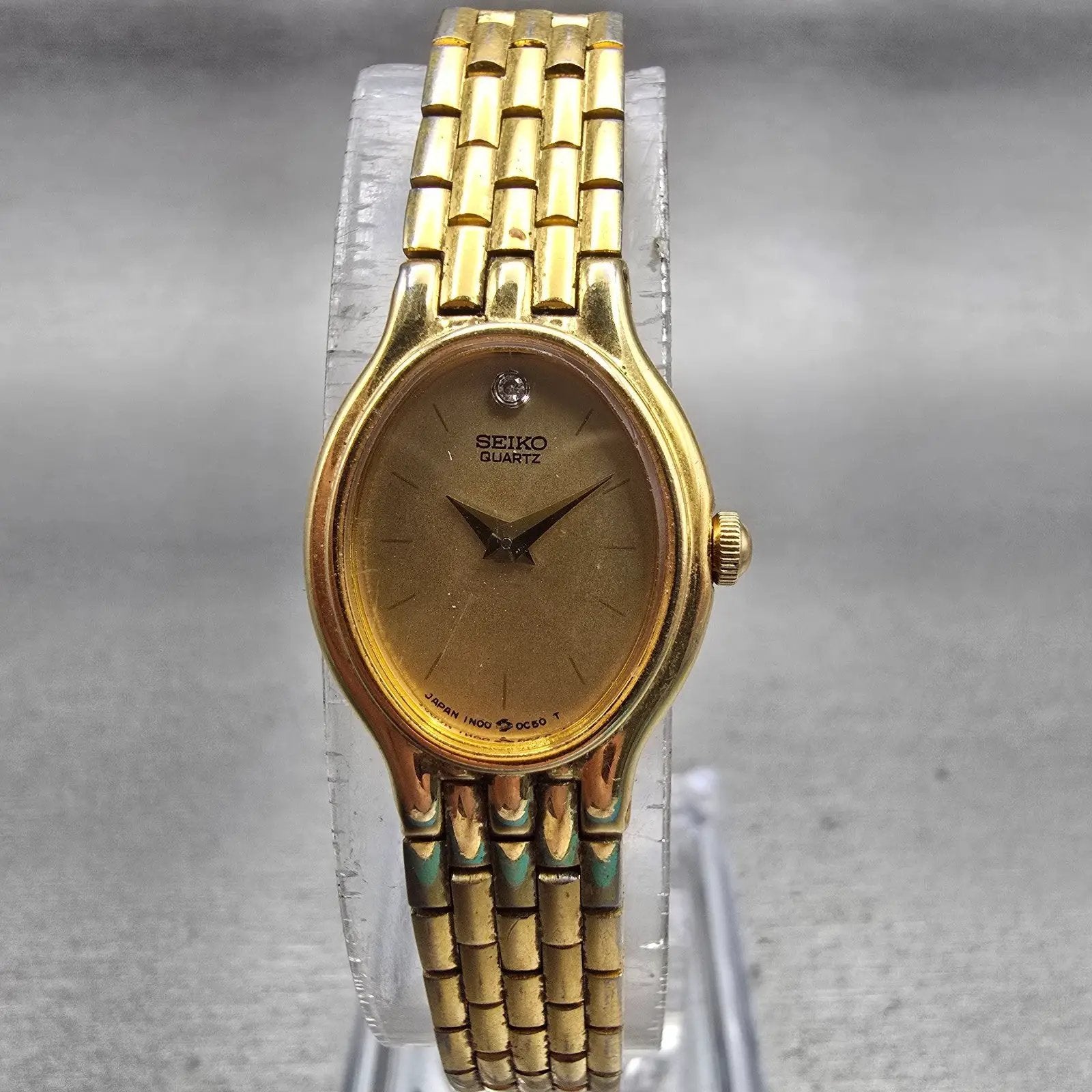 Seiko Watch Women 17mm Gold Dial Gold Tone Oval 1N00-5A39 New Battery Vintage0