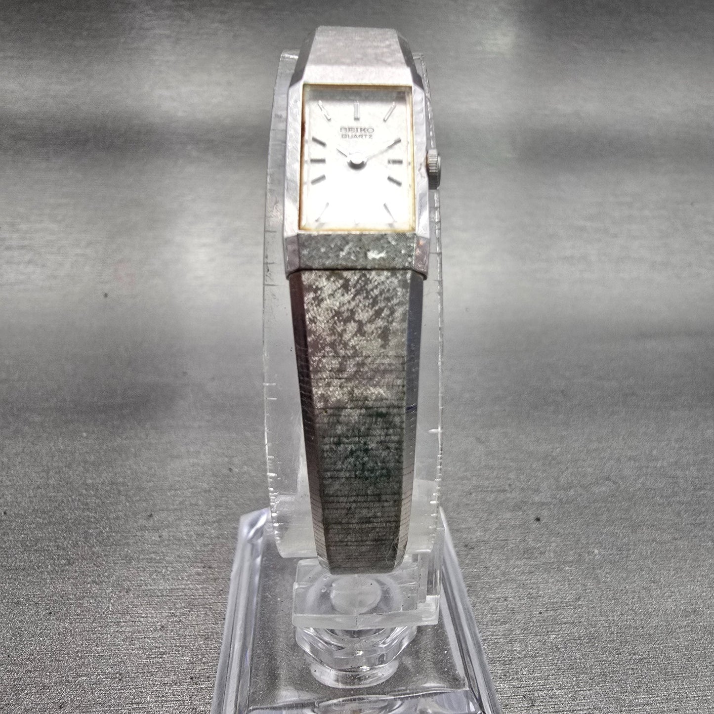 Seiko Watch Women 12mm Silver Dial Silver Tone Rectangle 2E20-5029 New Battery5