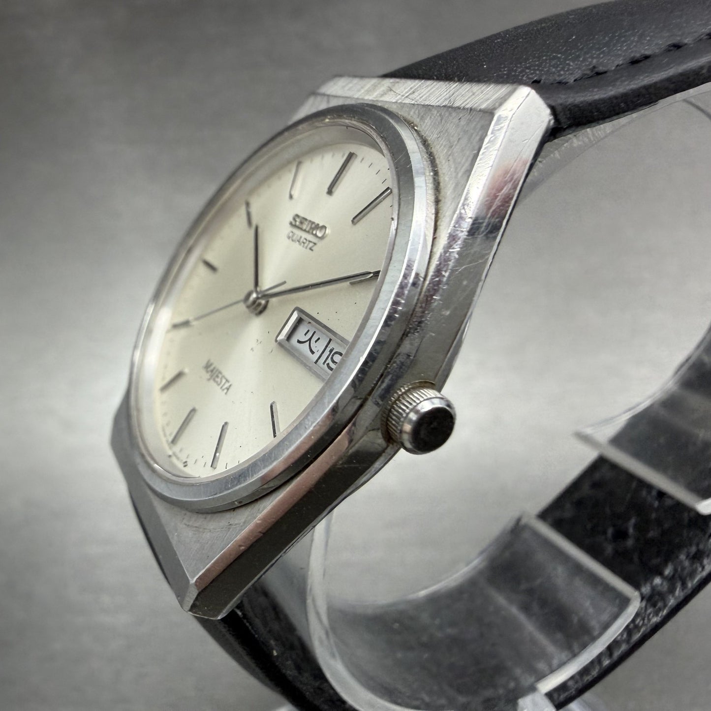 Seiko Majesta Watch Men 32mm Silver Dial Silver Tone Daydate 9063-6000 New Batt2