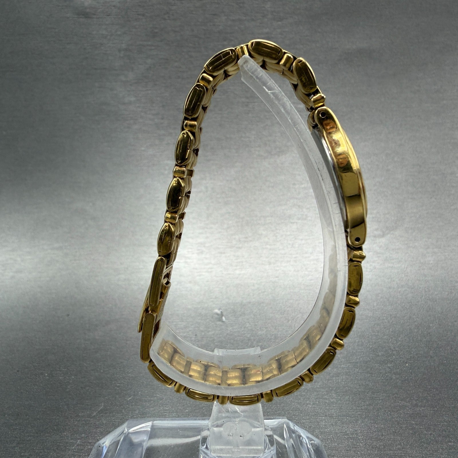 Seiko Watch Women 17mm Black Dial Gold Tone Oval V400-5588 New Battery Vintage9