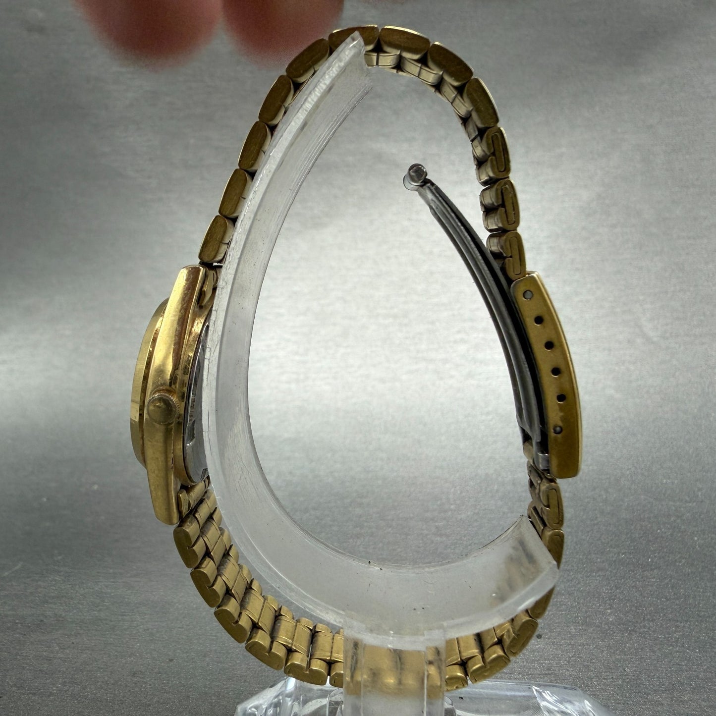 Seiko Mickey Mouse Watch Women 24mm Champagne Dial Gold Tone Daydate New Battery6