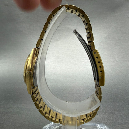 Seiko Mickey Mouse Watch Women 24mm Champagne Dial Gold Tone Daydate New Battery6