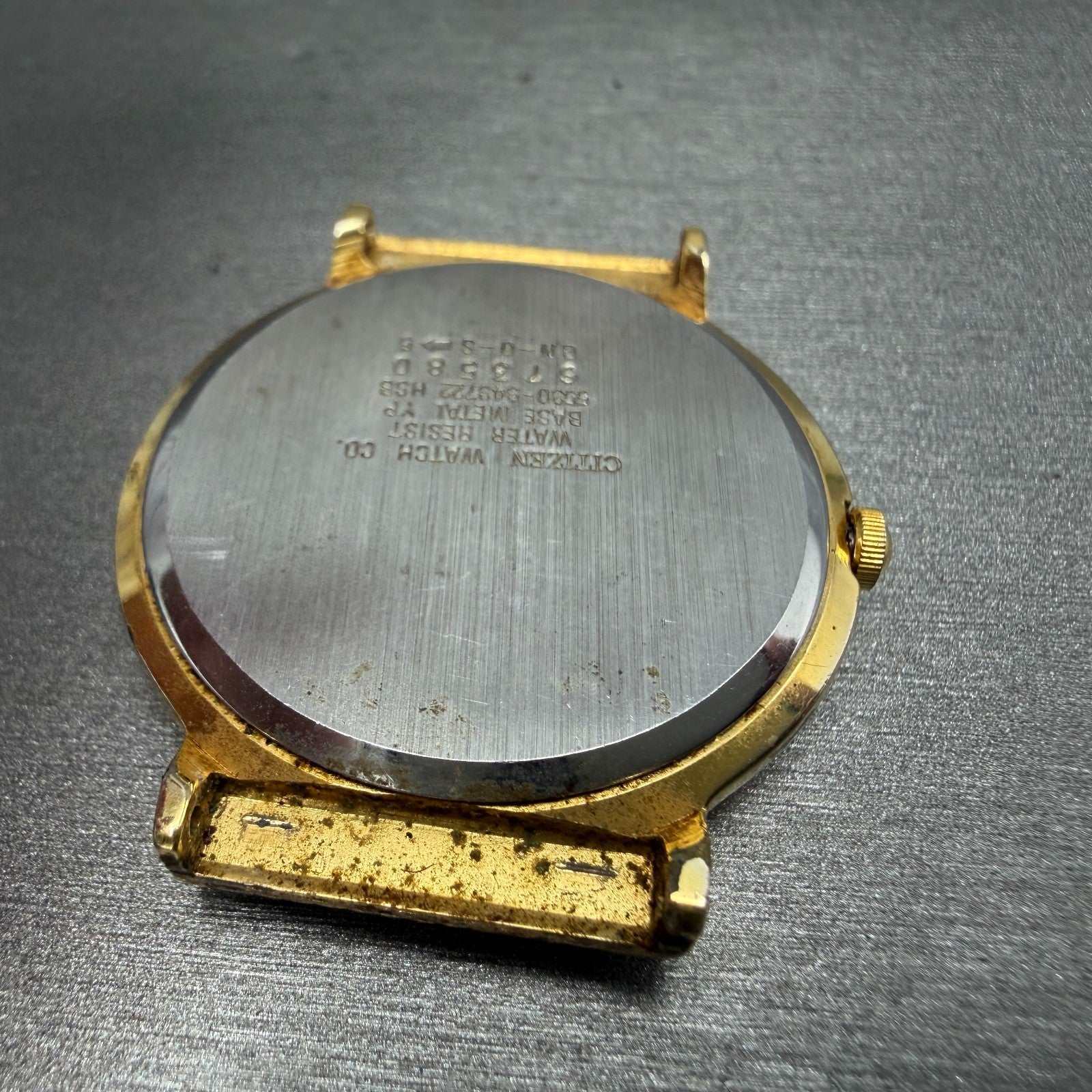 Citizen Watch Unisex 32mm Silver Dial Gold Tone Round 5530-S43722 PARTS VTG10
