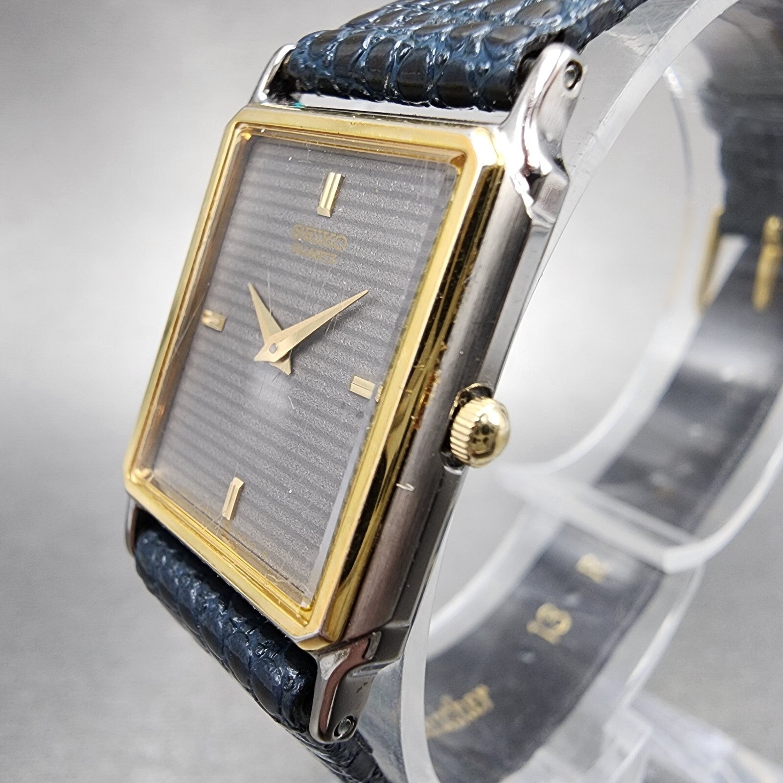 Seiko Tank Watch Women 19mm Gray Dial Two Tone Rectangle 73205909 New Battery2