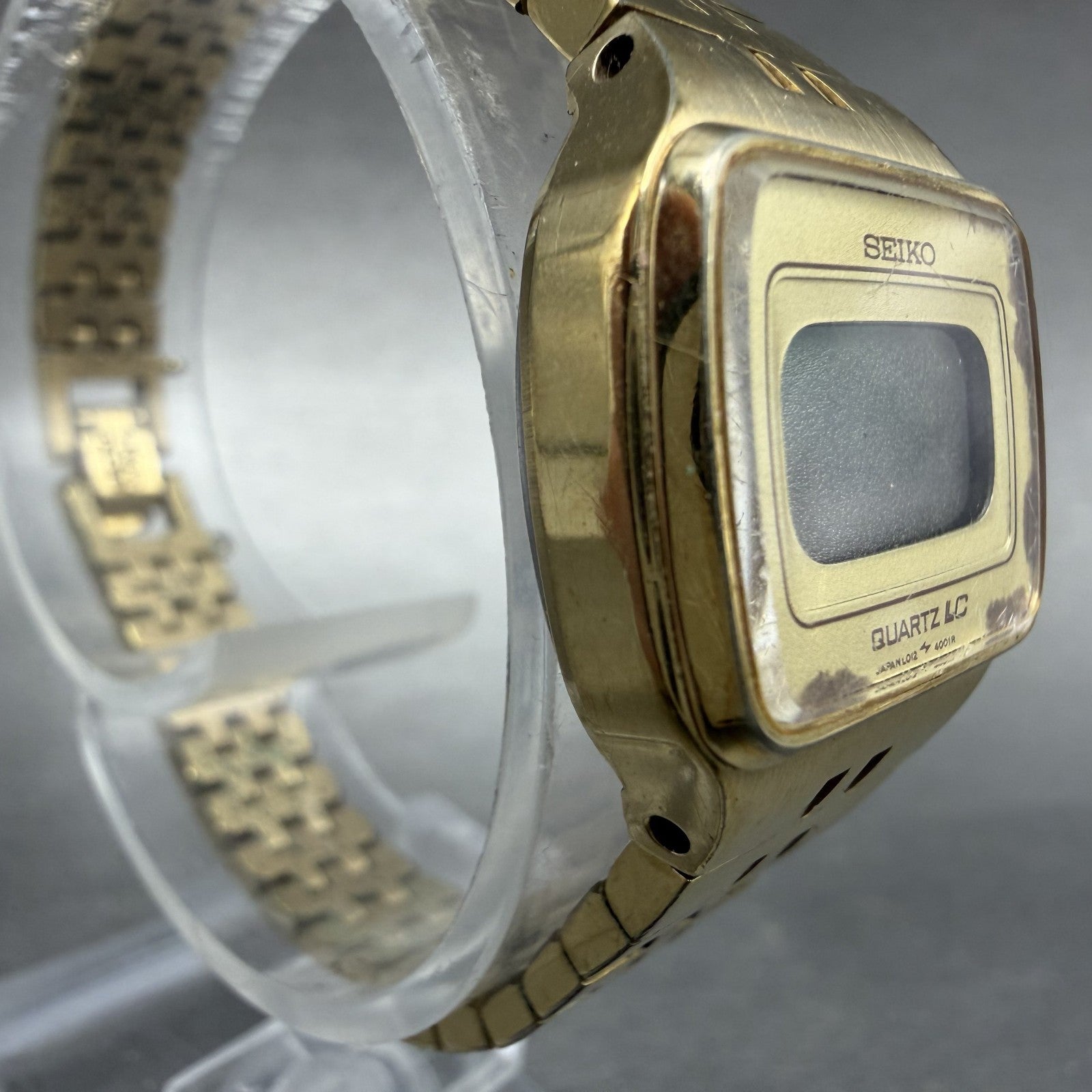 Seiko Digital Watch Women 23mm Gold Tone Month Date L012-4009 New Battery3