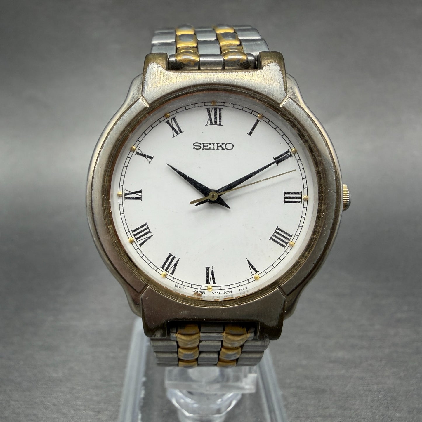 Seiko Watch Unisex 32mm White Dial Two Tone Round V701-2B50 New Battery Vintage0