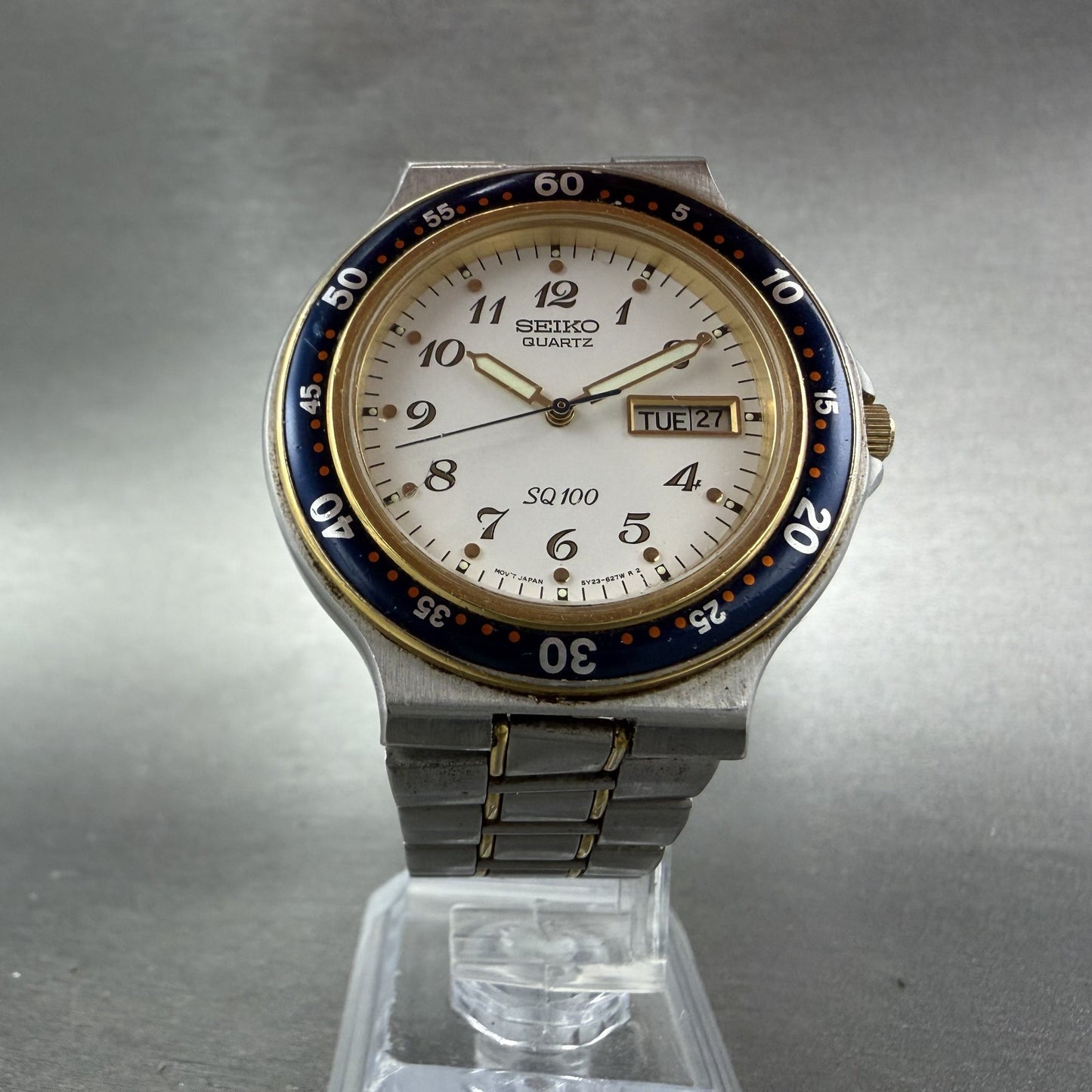 Seiko SQ Dive Watch Men 39mm White Dial Two Tone Daydate 5Y23-6130 New Battery5