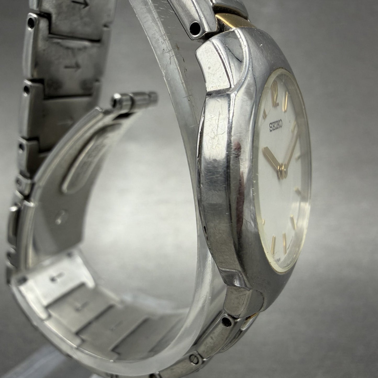 Seiko Watch Women 27mm White Dial Two Tone Round 7N00-0AD0 New Battery3