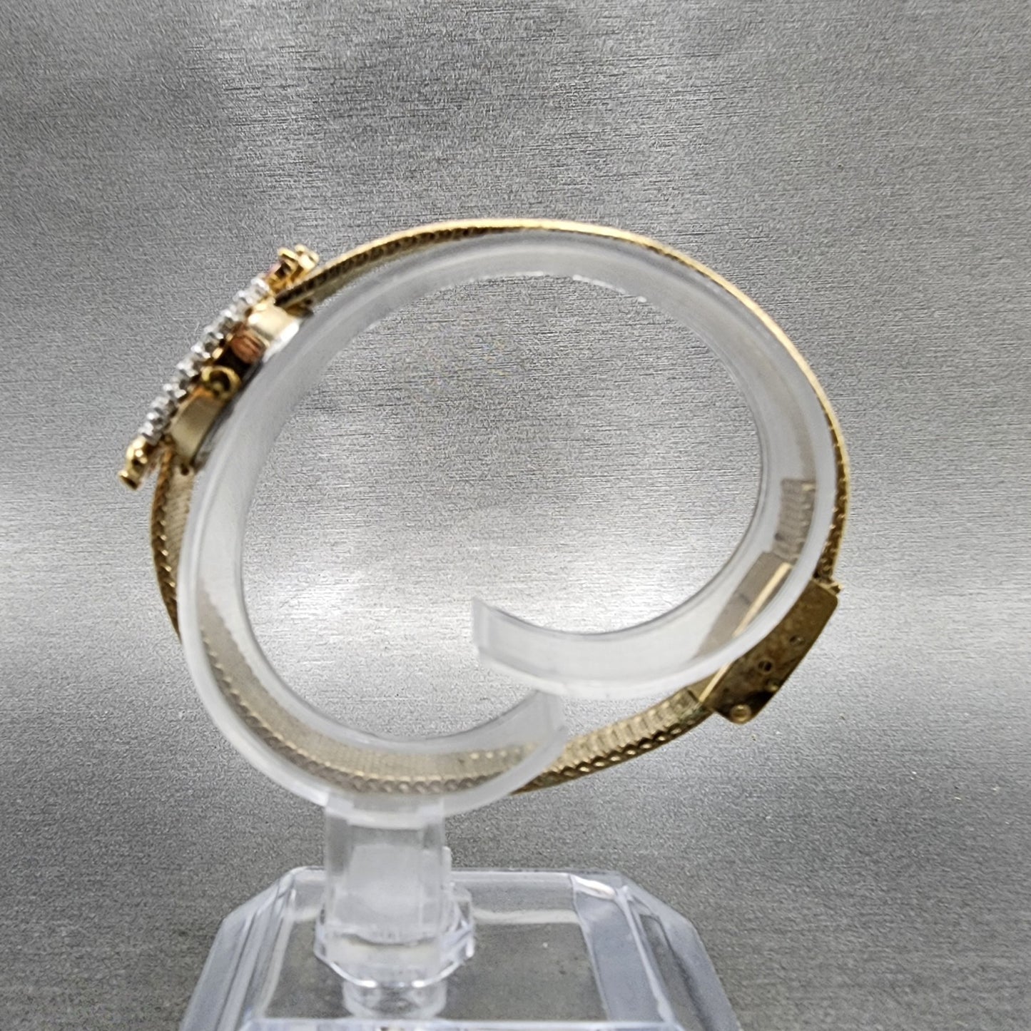 Armitron Deauville Diamond Watch Women 15mm Gold Dial Gold Tone Oval New Battery6