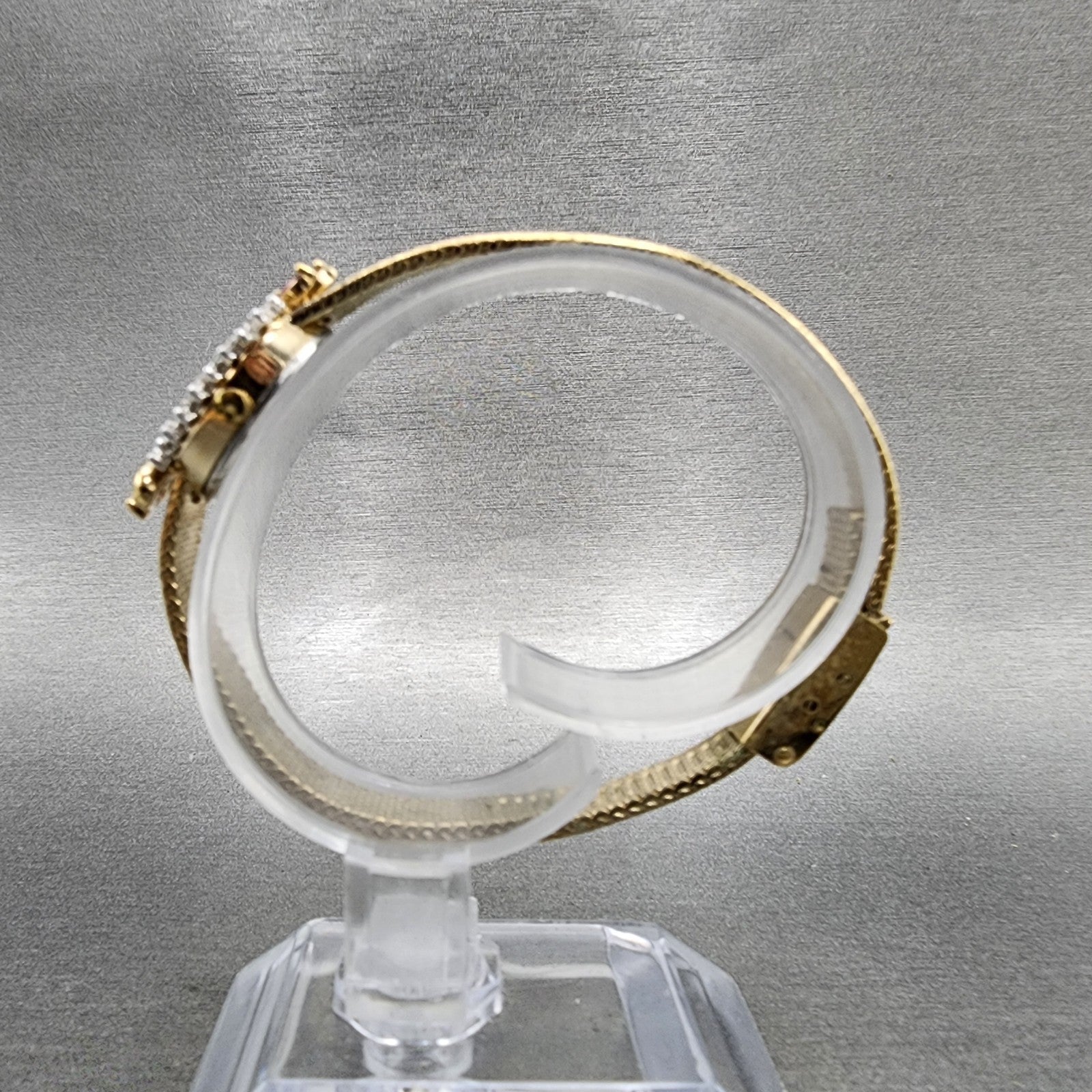 Armitron Deauville Diamond Watch Women 15mm Gold Dial Gold Tone Oval New Battery6