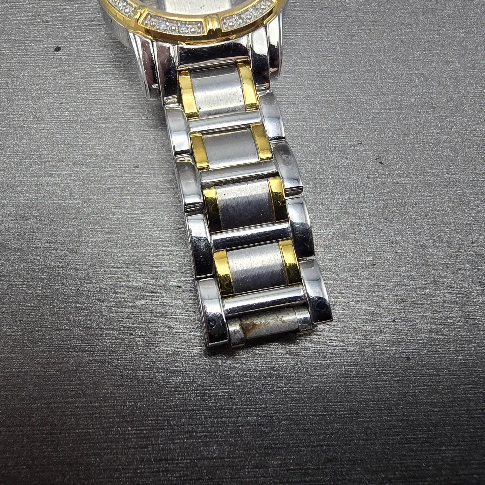 48591762