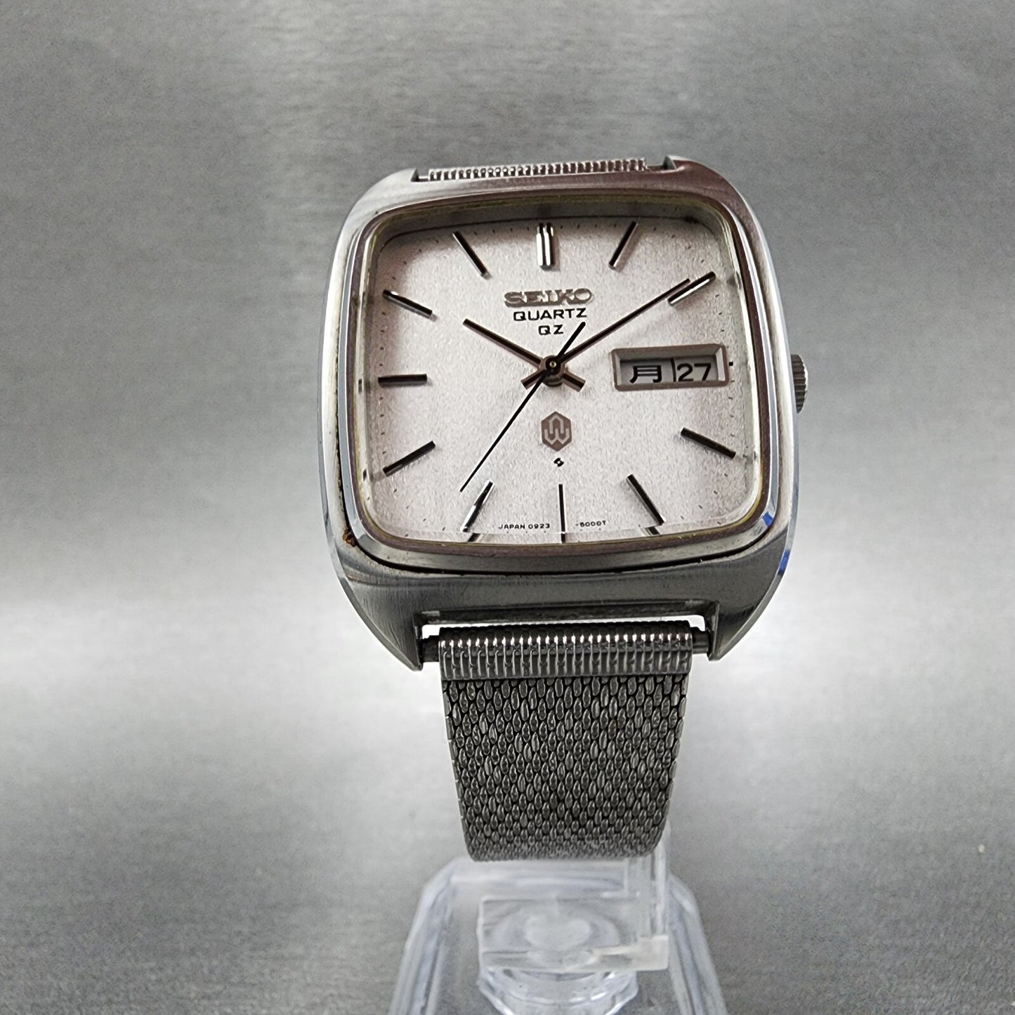 Seiko Quartz QT Watch Men 34mm Silver Dial Silver Tone Daydate 09235000 PARTS6