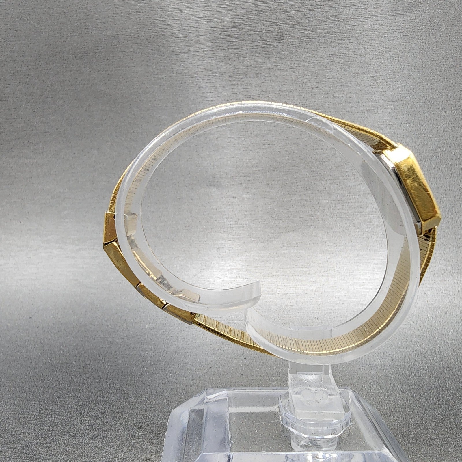 Bulova Tank Watch Women 16mm Black Dial Gold Tone Rectangle P4 New Battery8