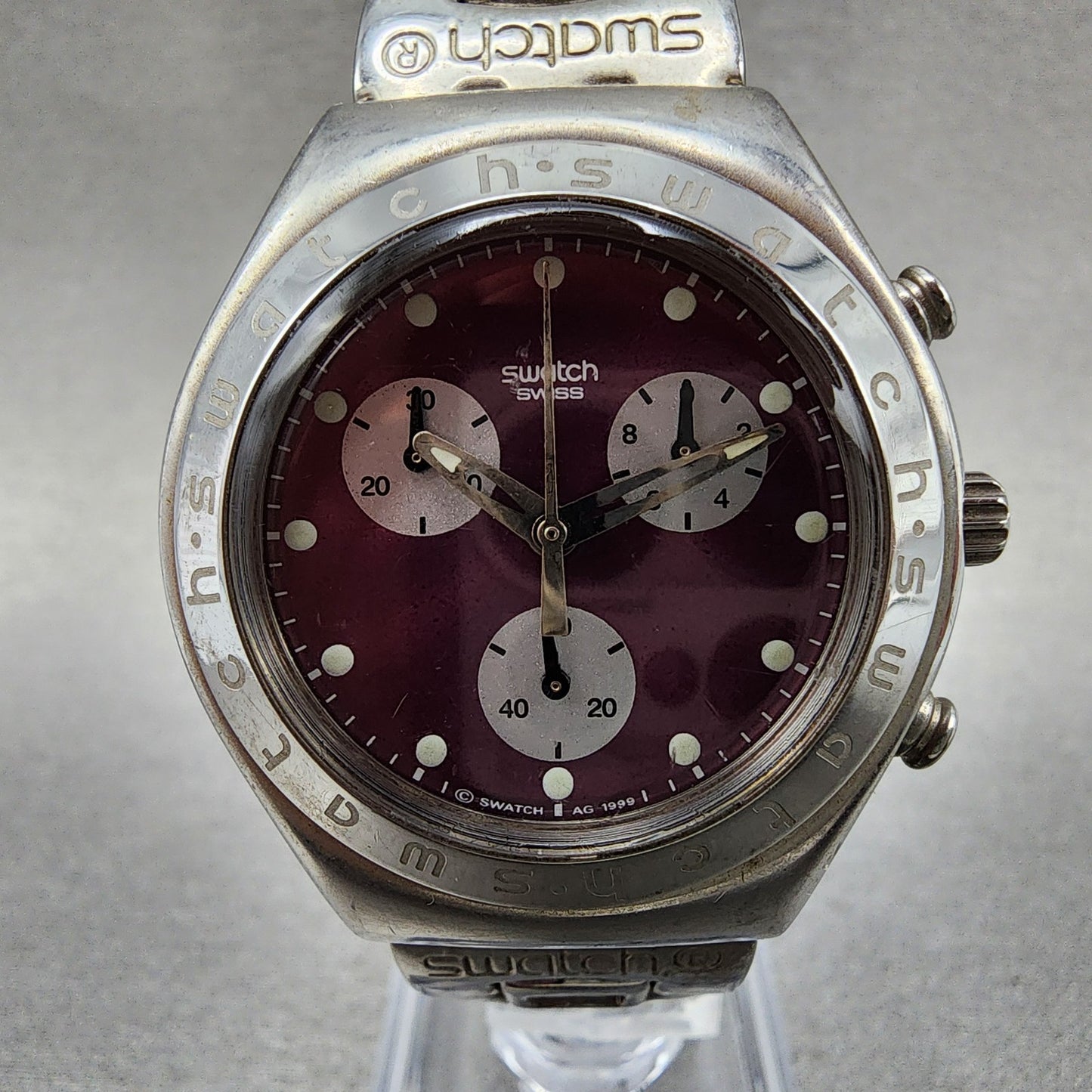 Swatch Chronograph Watch Men 35mm Purple Dial Silver Tone YMS105G New Battery1