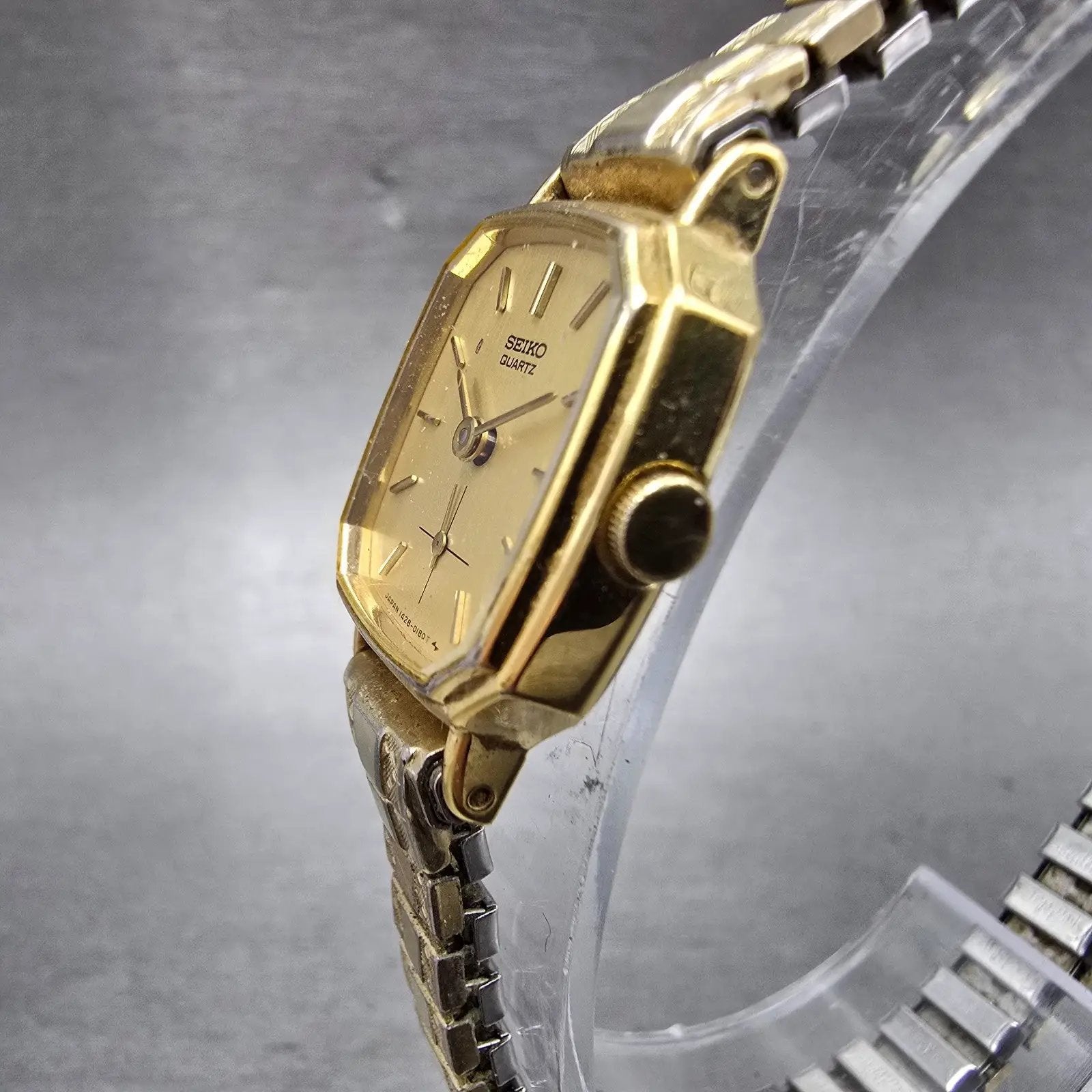 Seiko Watch Women 19mm Champagne Dial Gold Tone Octagon 1428-5069 New Battery2