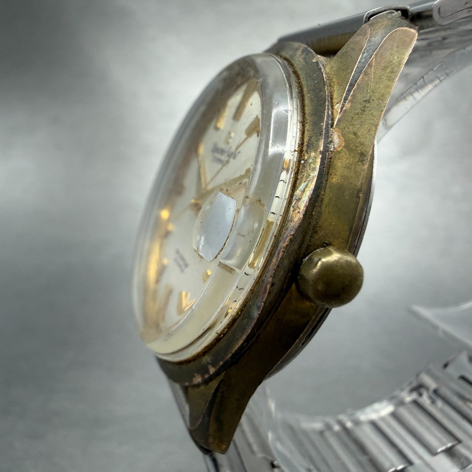 Rioch Dynamic Escort Watch Men 36mm Silver Dial Gold Tone Date Round Manual Runs2