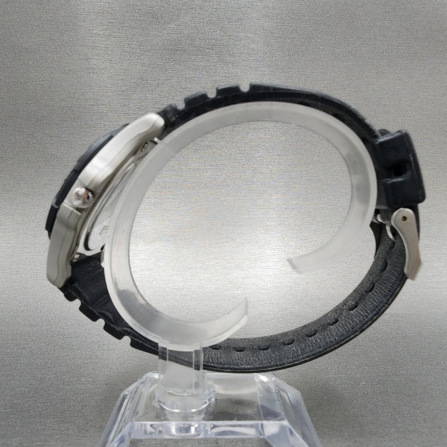 Citizen Q&Q Diver Watch Men 40mm Black Dial Gray Tone Solar Runs Round6