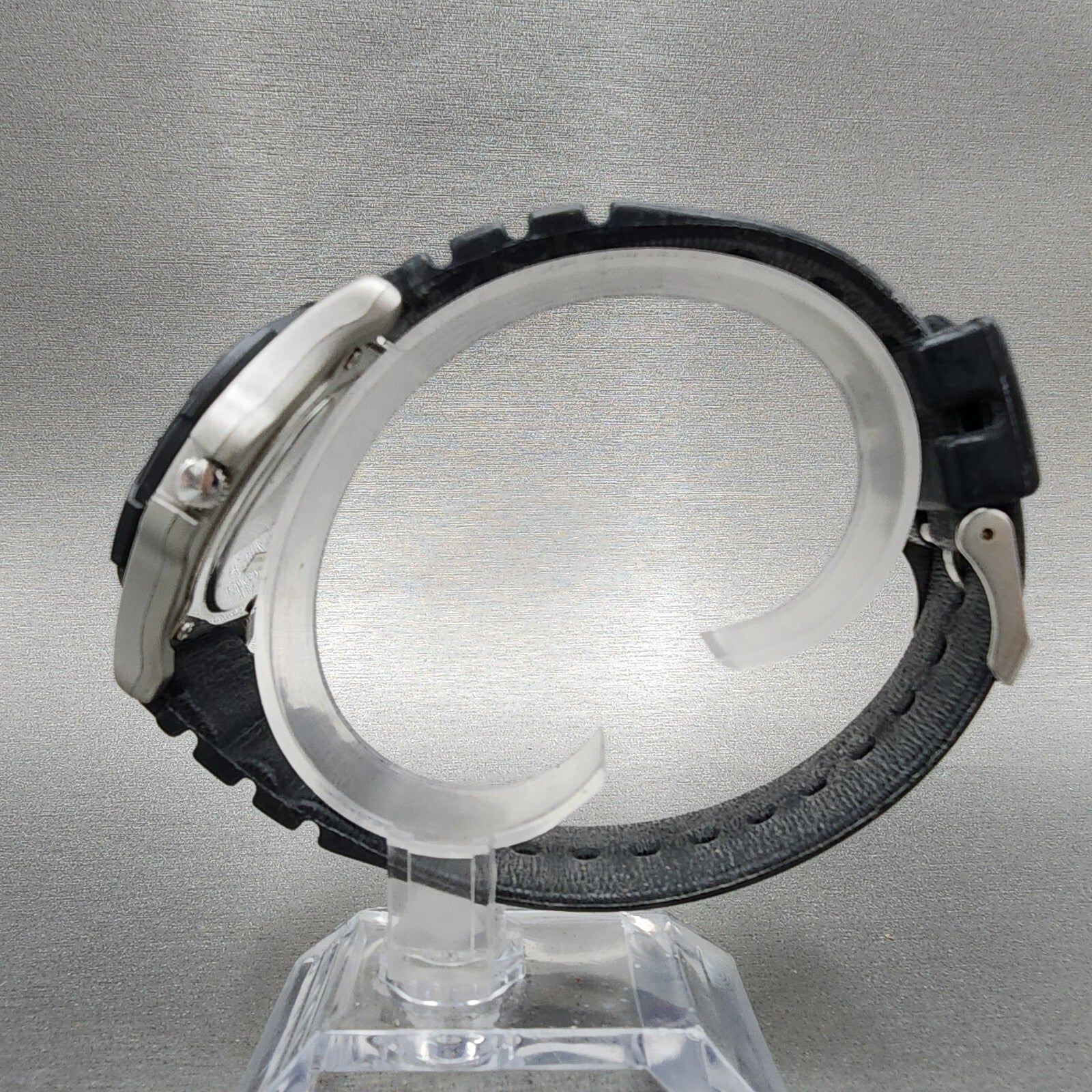 Citizen Q&Q Diver Watch Men 40mm Black Dial Gray Tone Solar Runs Round6