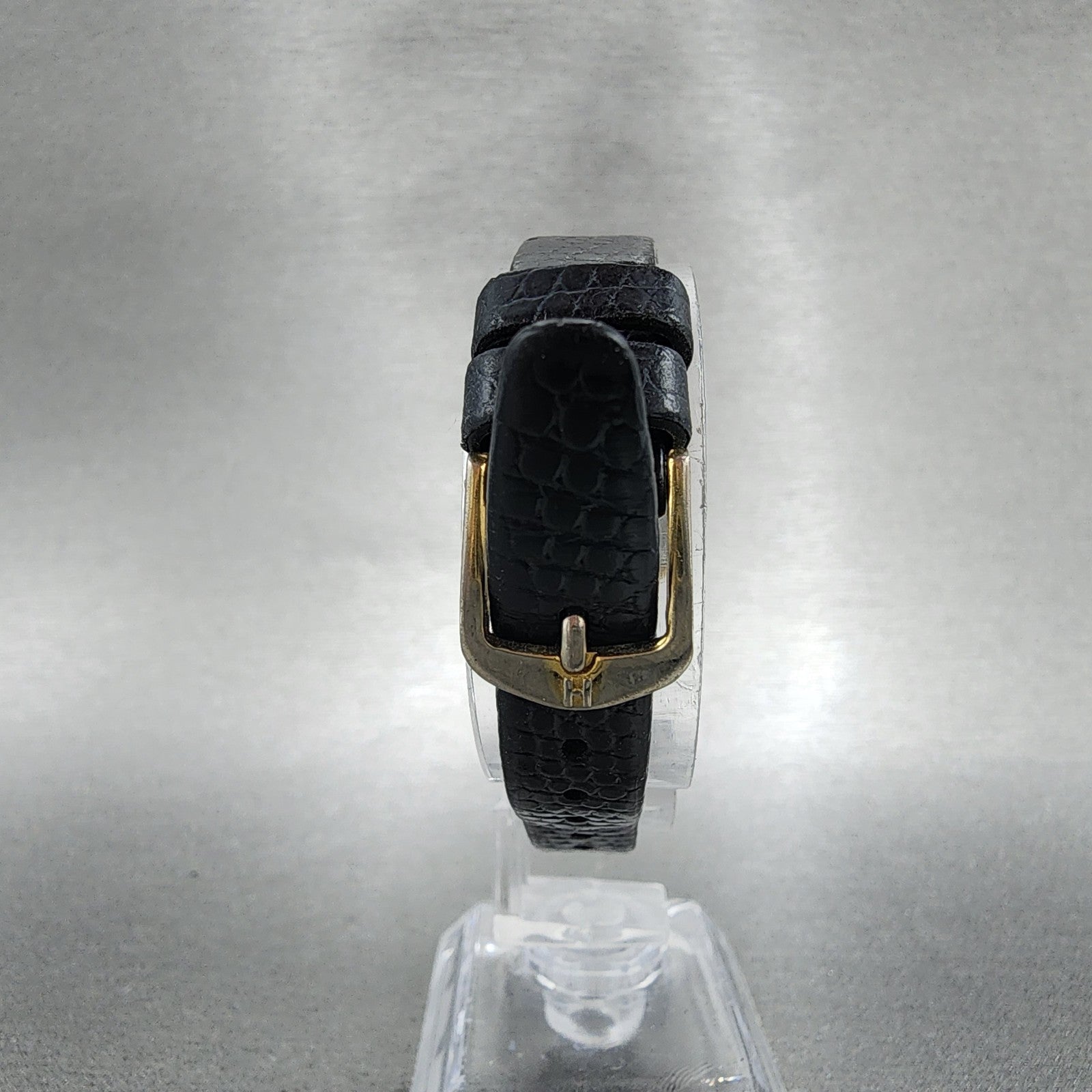 Seiko Tank Watch Women 24mm Black Dial Gold Tone Rectangle 23205140 New Battery8