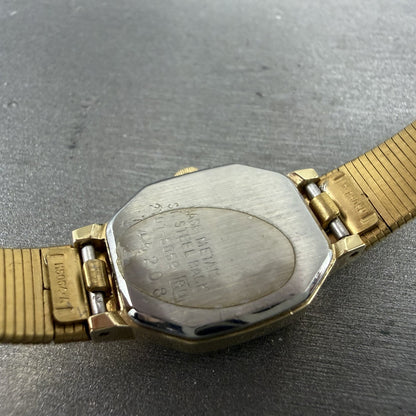 Seiko Watch Women 16mm Champagne Dial Gold Tone Octagon 2Y015059 New Battery9