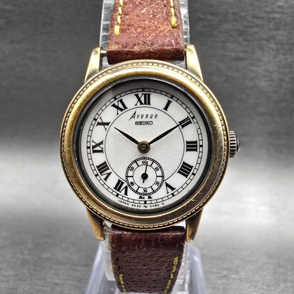 Seiko Avenue Watch Women 24mm White Dial Gold Tone Round 2K22-0090 New Battery0