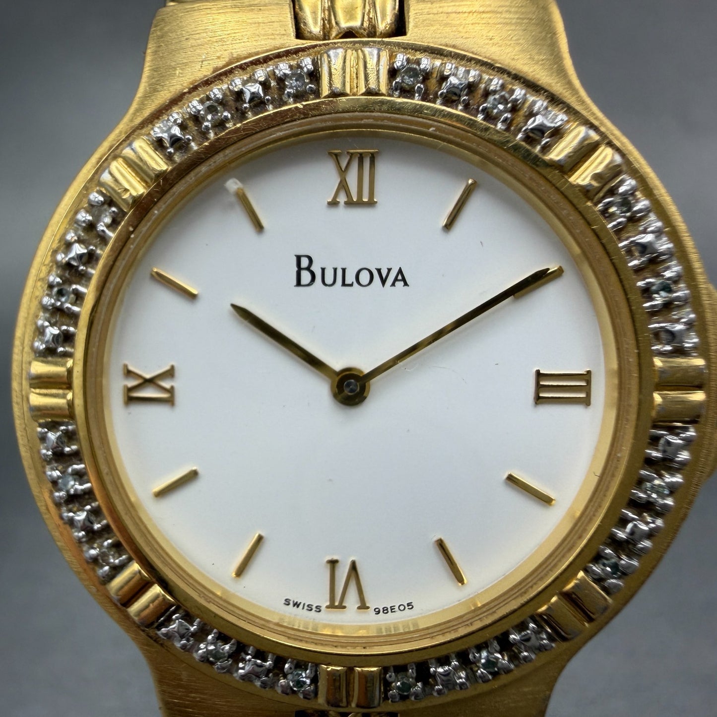 Bulova Watch Men 34mm White Dial Gold Tone Diamond Bezel Round 98E05 New Battery1