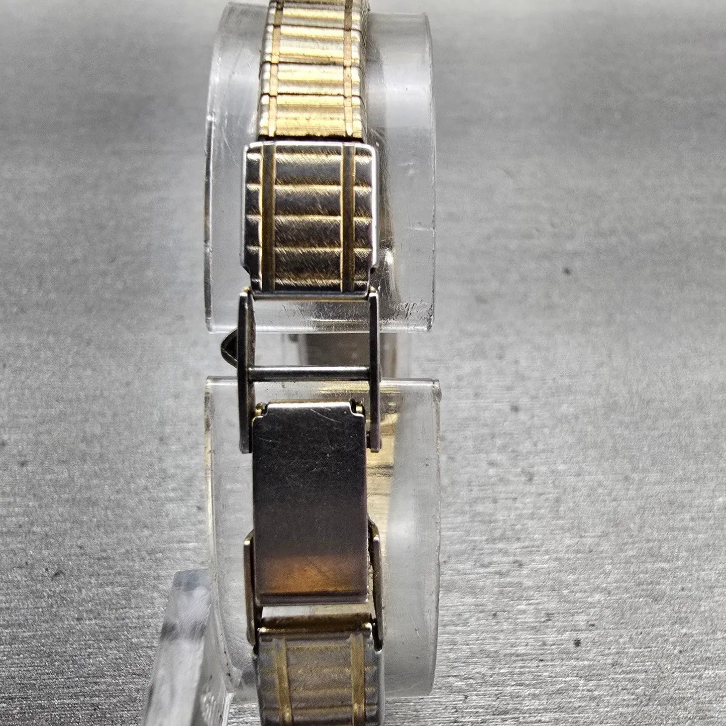 Seiko Watch Women 12mm Gold Dial Gold Tone Rectangle 2E20-5129 New Battery VTG7