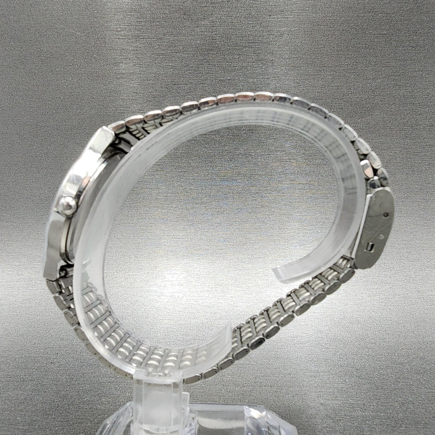 Seiko Watch Men 31mm Silver Dial Silver Tone Round 5p31-6a20 New Battery