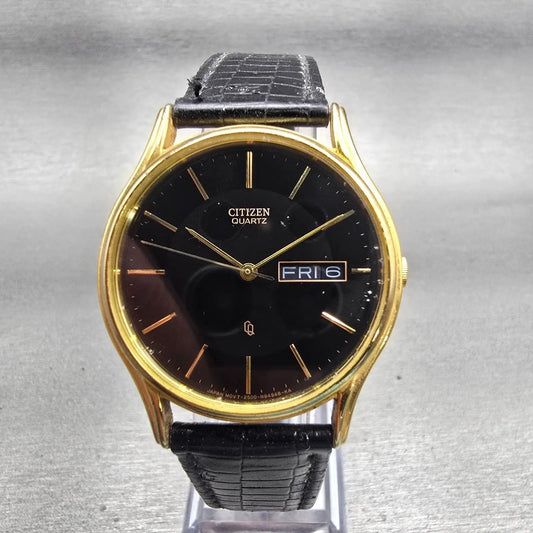 Citizen CQ Watch Men 34mm Black Dial Gold Tone Daydate Round 2500-S76418 New Bat0