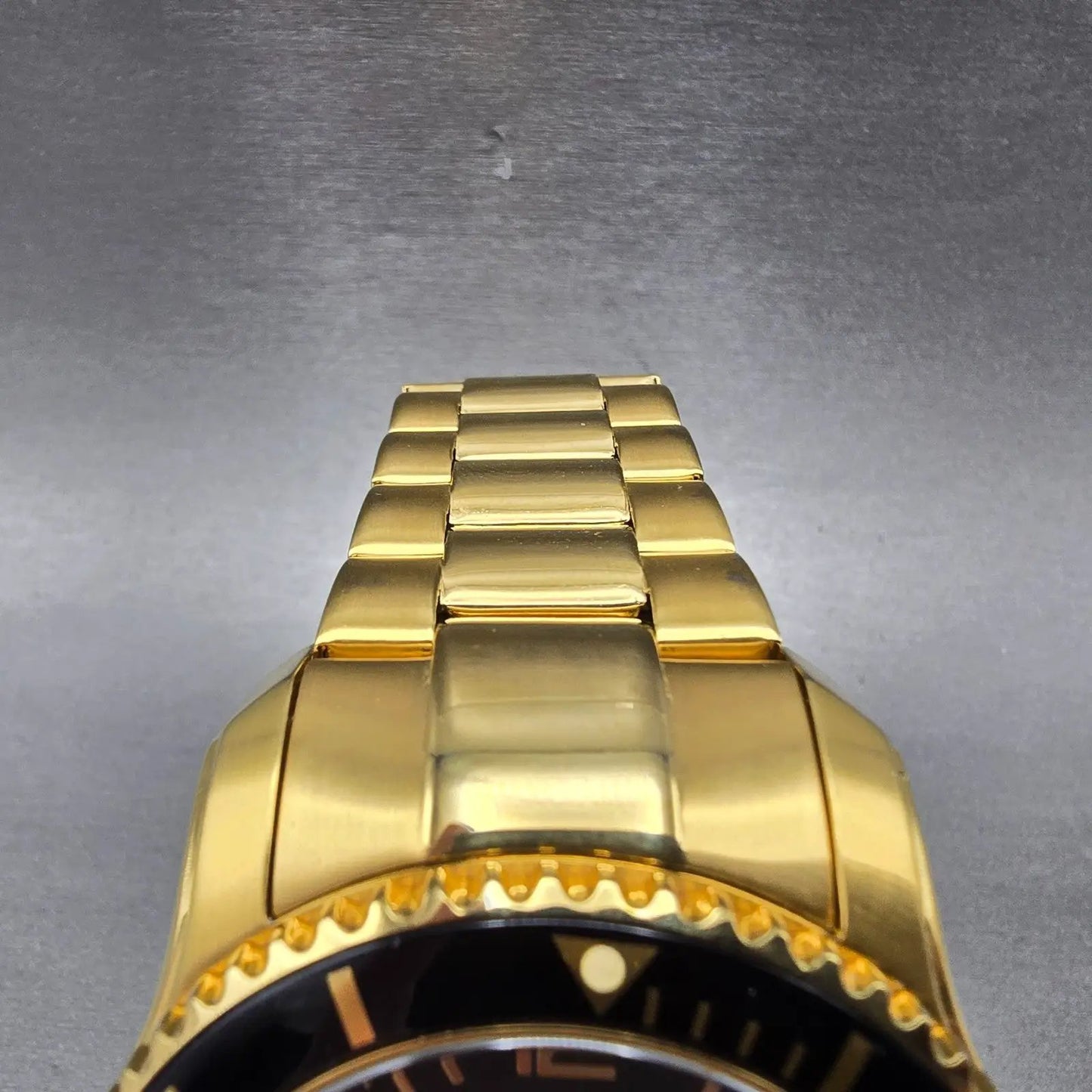 Invicta Pro Diver Watch Men 48mm Black Dial Gold Tone Date Round 15346 PARTS5
