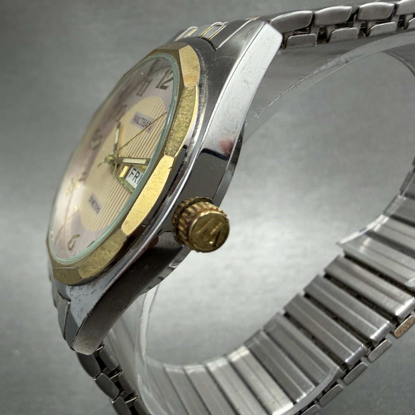 Waltham Watch Men 37mm Silver Dial Two Tone Daydate Round New Battery2