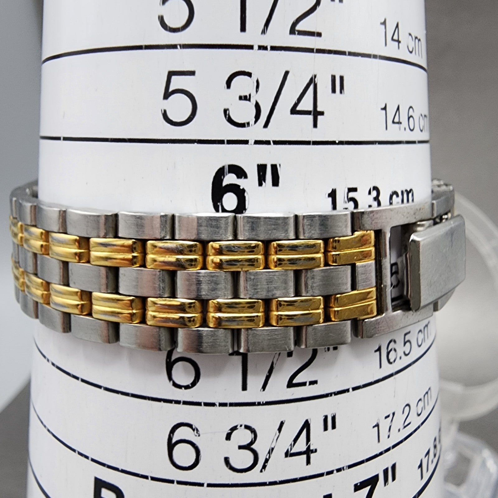 Seiko Watch Women 24mm Champagne Dial Two Tone Round V7012B90 New Battery ABC1210