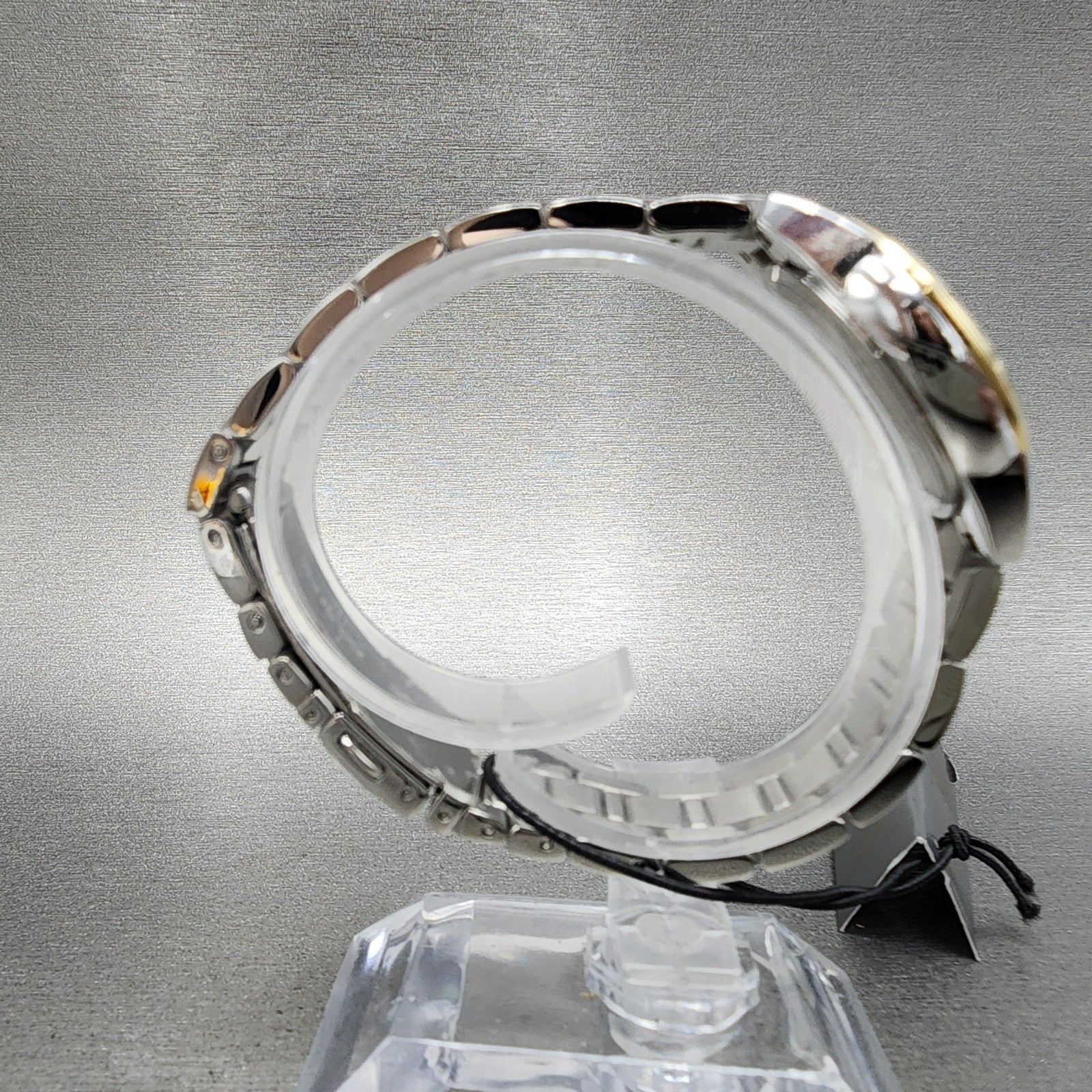 Bulova Sutton Watch Women 28mm White Dial Two Tone Round 98L277 New Battery8