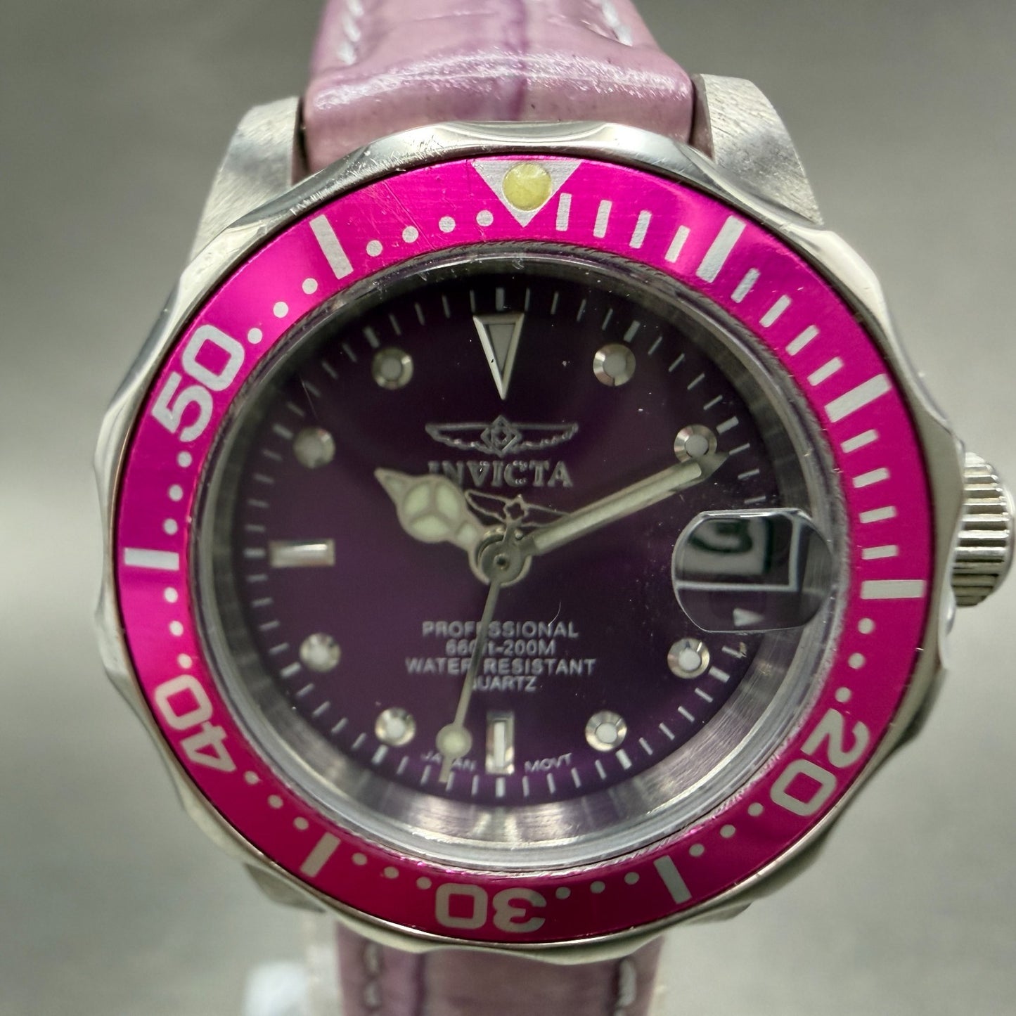 Invicta Pro Diver Watch Women 25mm Purple Dial Steel Date Round 11713 New Batt1