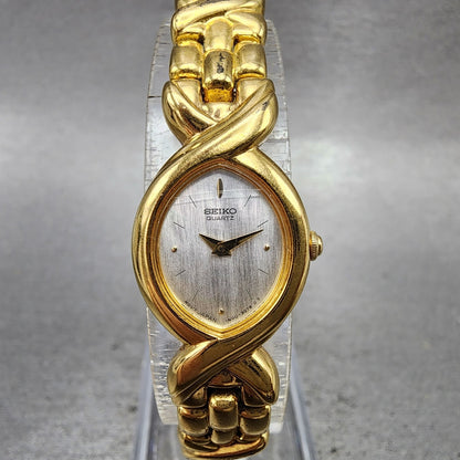 Seiko Watch Women 17mm MOP Dial Gold Tone Oval 1n006a89 New Battery VTG2