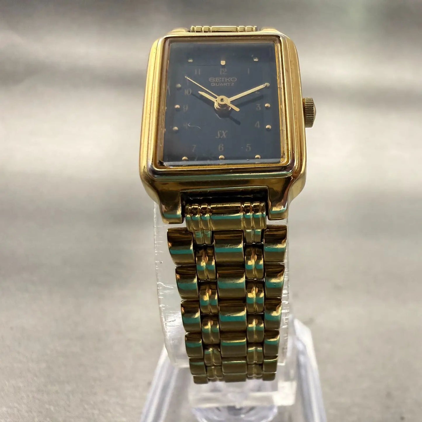 Seiko SX Watch Women 17mm Black Dial Gold Tone Rectangle V401-5121 New Battery5