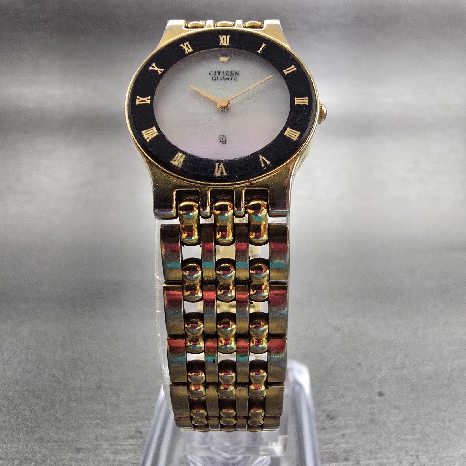 Citizen CQ Watch Women 21mm MOP Dial Two Tone Round 2200-229207 New Battery VTG5