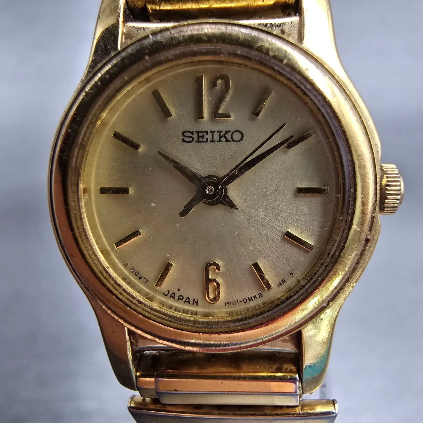 Seiko Watch Women 19mm Gold Dial Gold Tone Round 1N01-0GD0 New Battery Vintage1