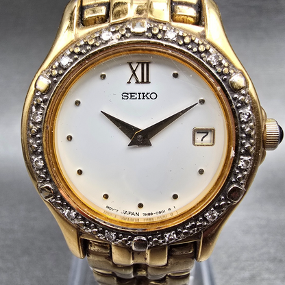 Seiko Watch Women 26mm White Dial Gold Tone Date Diamonds 7N89-0449 New Battery1