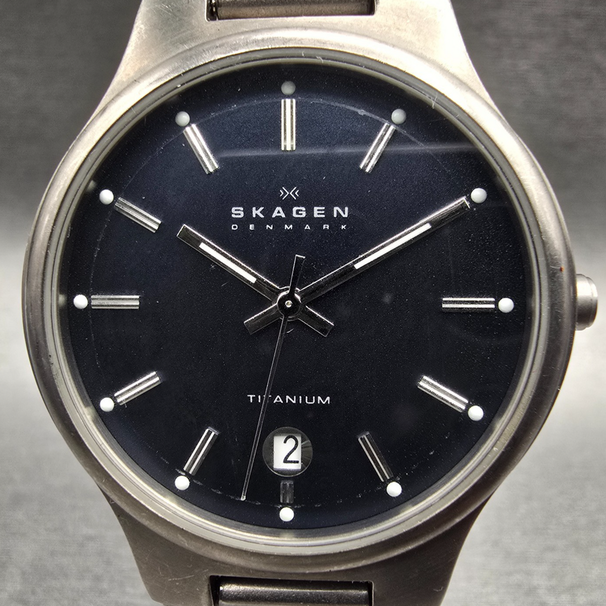 Skagen Watch Men 34mm Blue Dial Titanium Date Round 105LTXN New Battery1