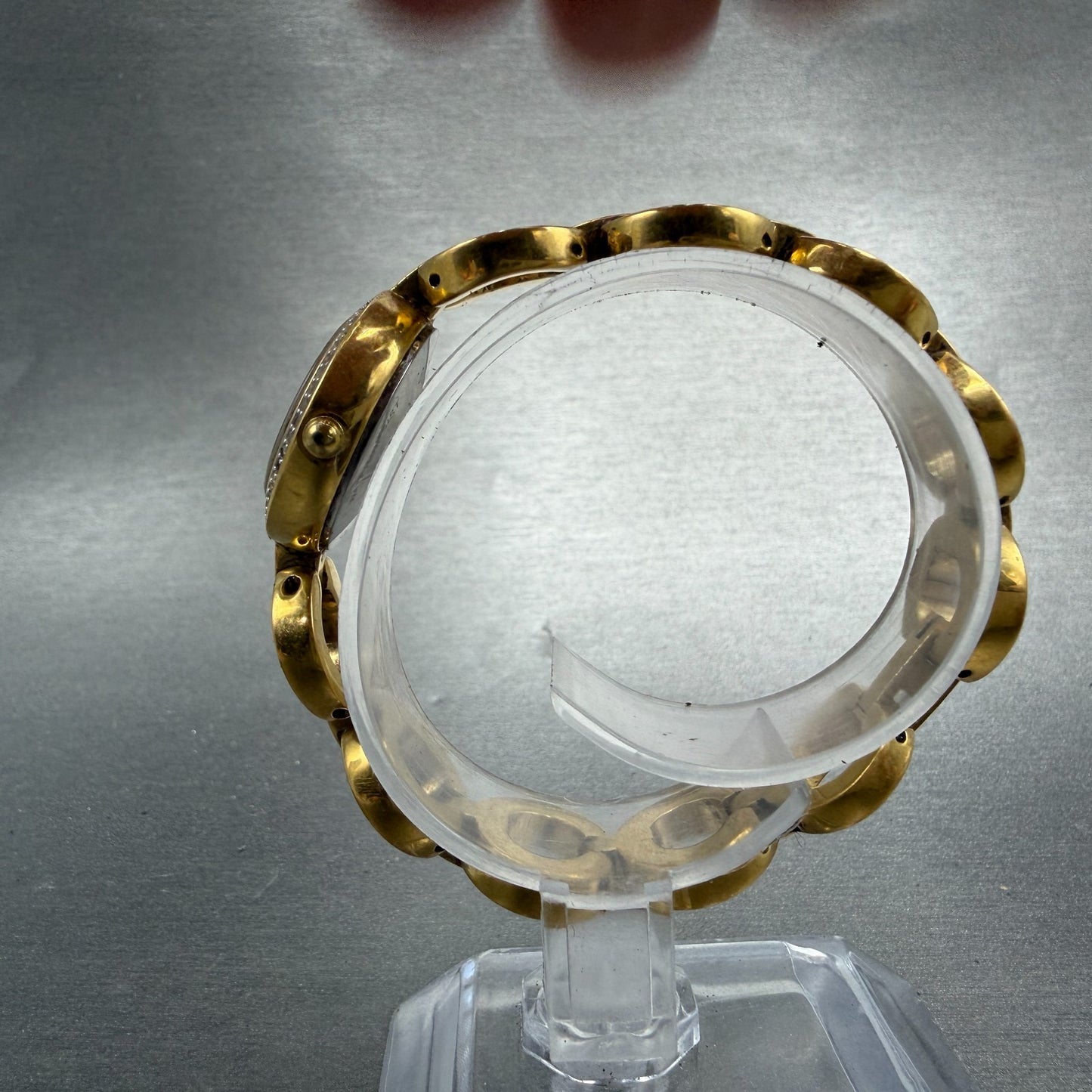 Bulova Watch Women 22mm MOP Dial Gold Tone Round 98V26 New Battery Vintage6