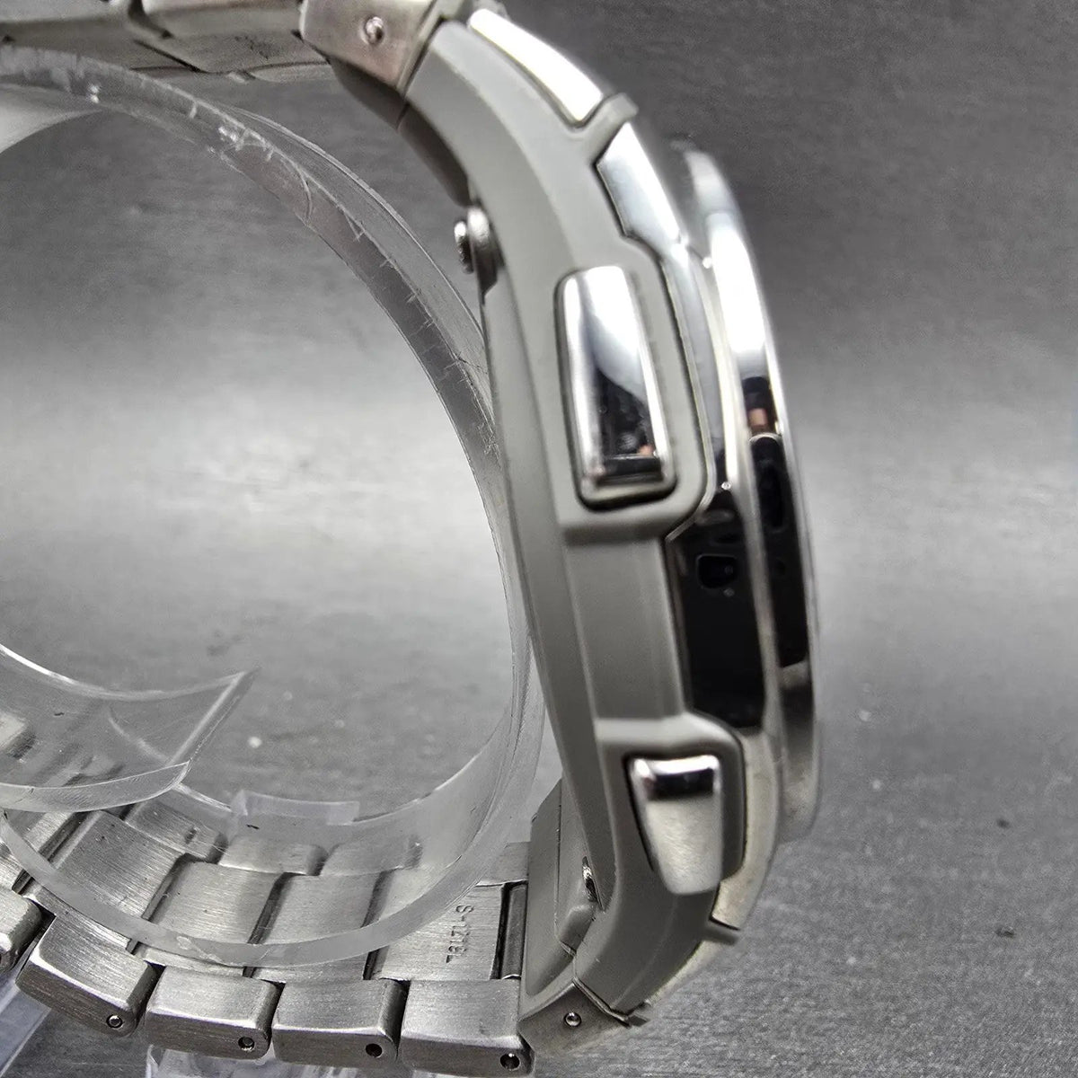 Casio Wave Ceptor Watch WVA-470 Men 42mm Black Dial Silver Alarm Chronograph LP3