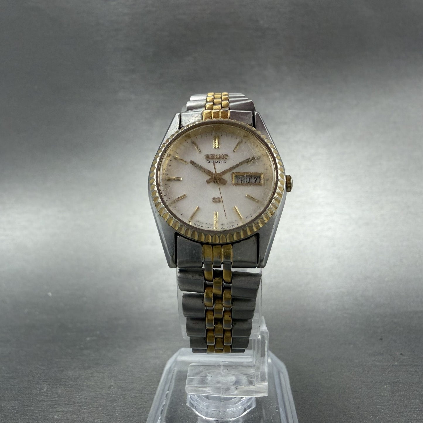 Seiko SQ Watch Women 24mm White Dial Two Tone Daydate 3y03-0169 New Battery KI45