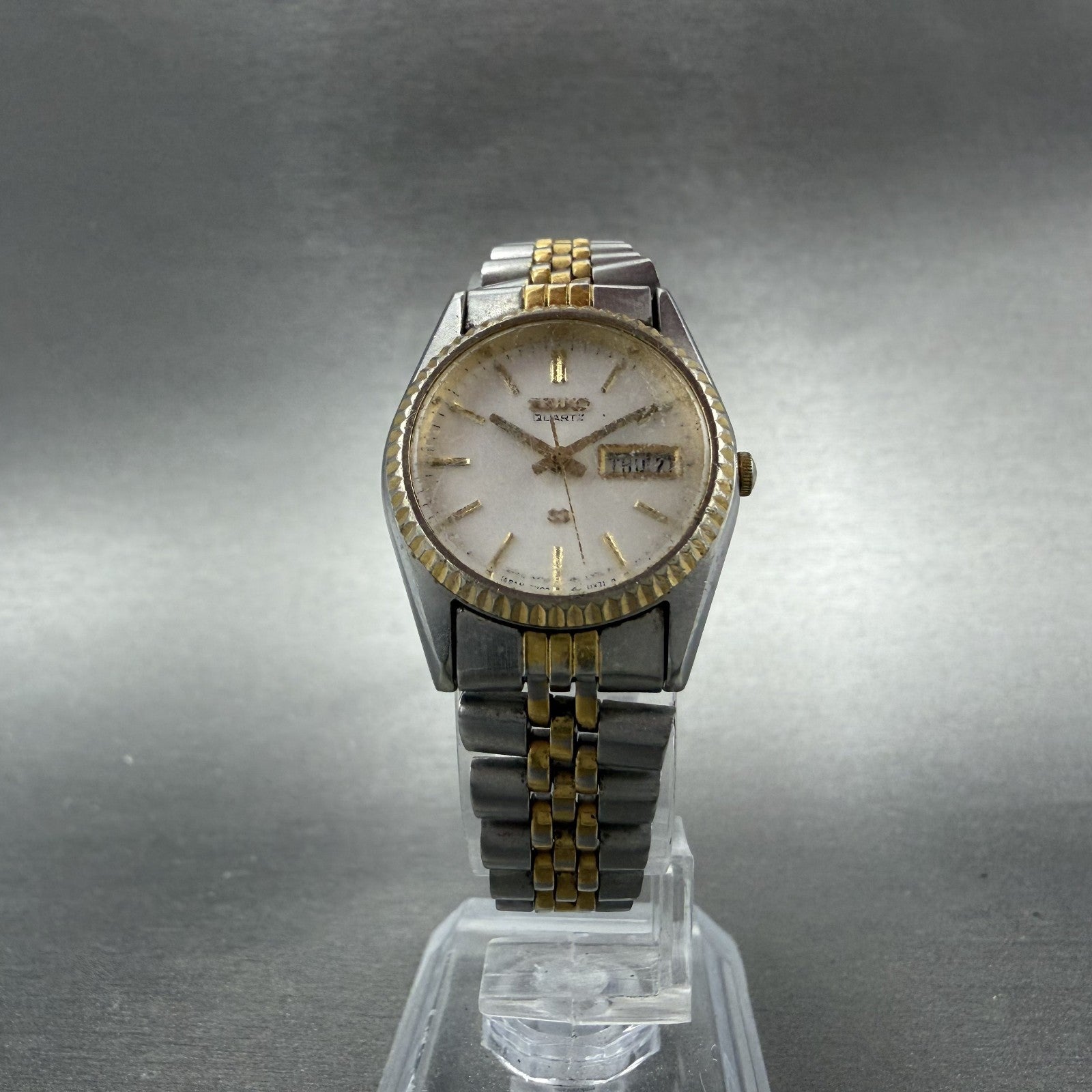 Seiko SQ Watch Women 24mm White Dial Two Tone Daydate 3y03-0169 New Battery KI45