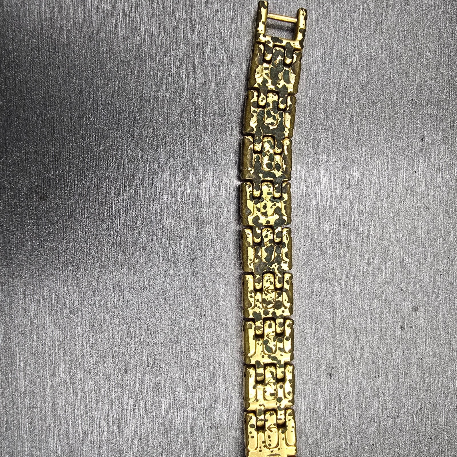 Seiko Watch Women 17mm White Dial Gold Tone Oval 1N00-6M90 New Battery Vintage10