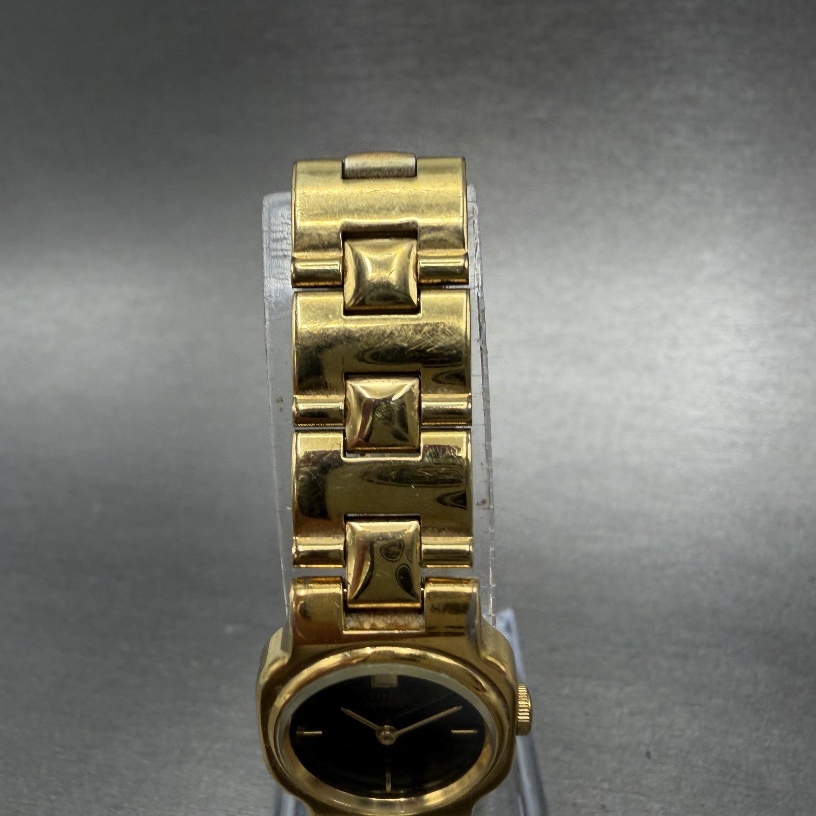 Citizen CQ Watch Women 18mm Black Dial Gold Tone Round 3220 New Battery VTG4