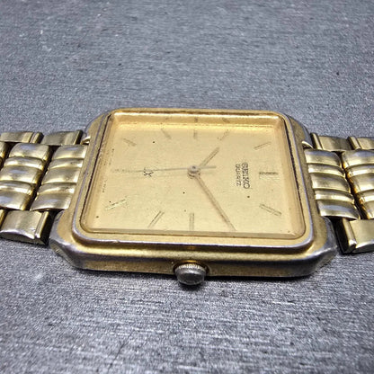 Seiko Tank Watch Men 26mm Gold Dial Gold Tone Rectangle V701-5J00 PARTS4