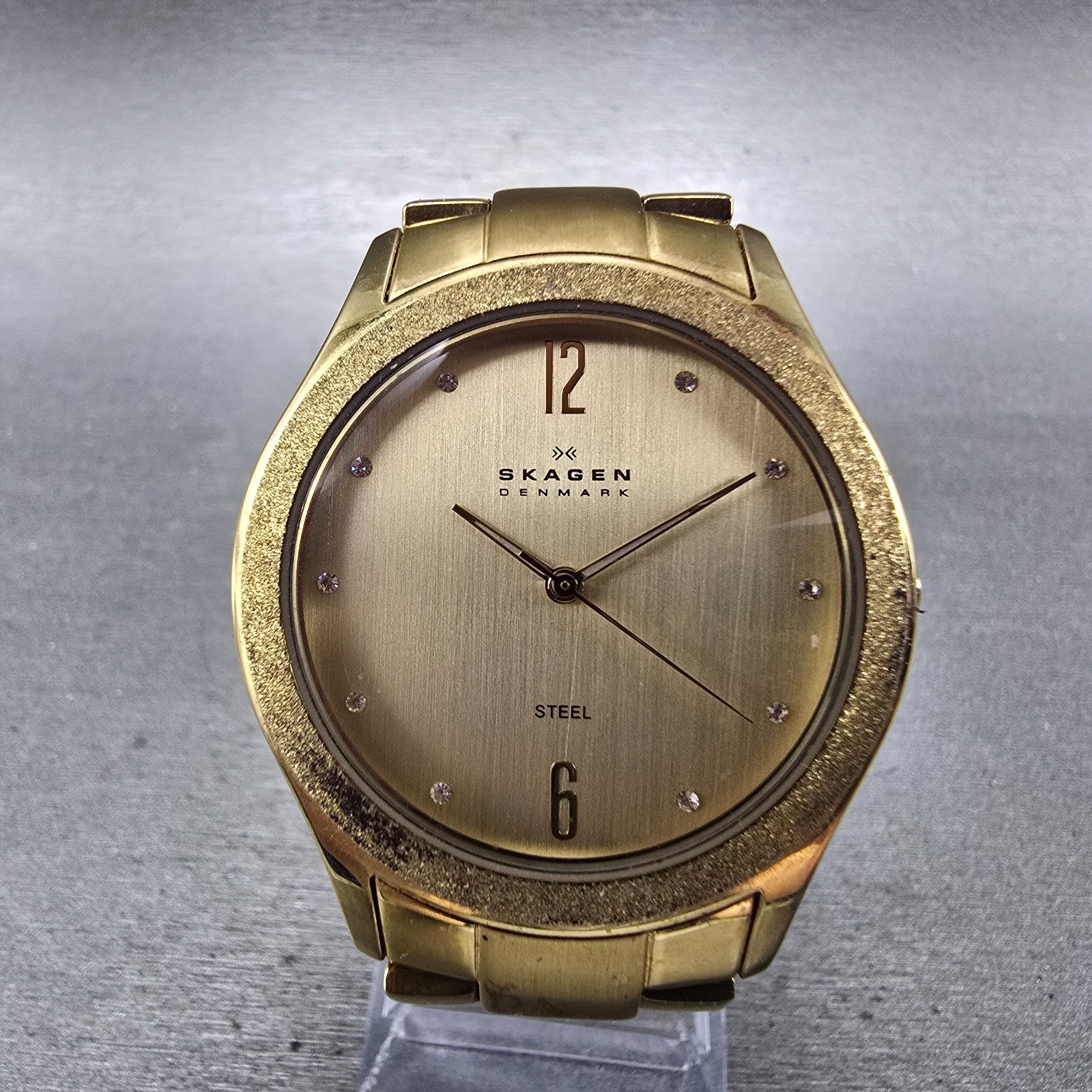 Skagen Watch Men 38mm Champagne Dial Gold Tone Round SKW2094 New Battery0