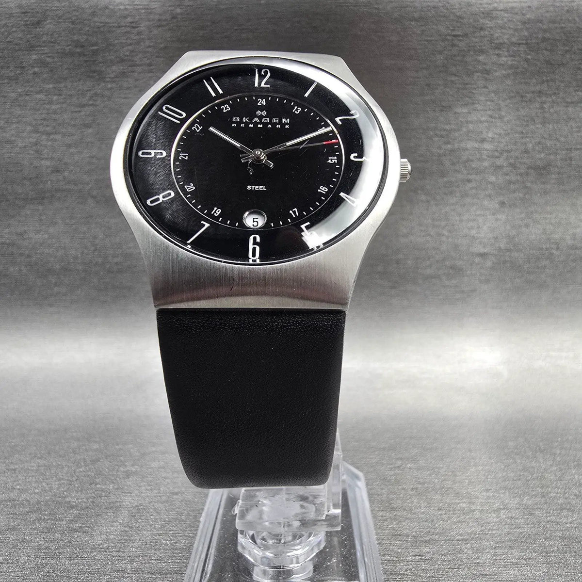Skagen Grenen Watch Men 37mm Black Dial Silver Date Round 233XXLSLB New Battery5