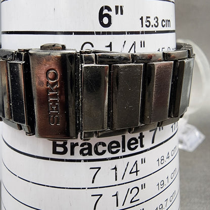 Seiko Solar Watch Men 39mm Black Dial Black Tone Date Round V1570AP0 Runs10